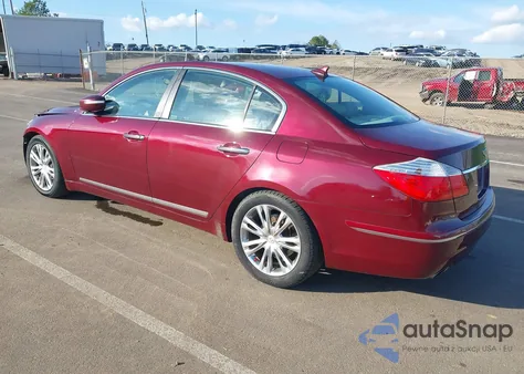 2011 Hyundai Genesis 4.6 from USA, damaged, VIN KMHGC4DF1BU117105